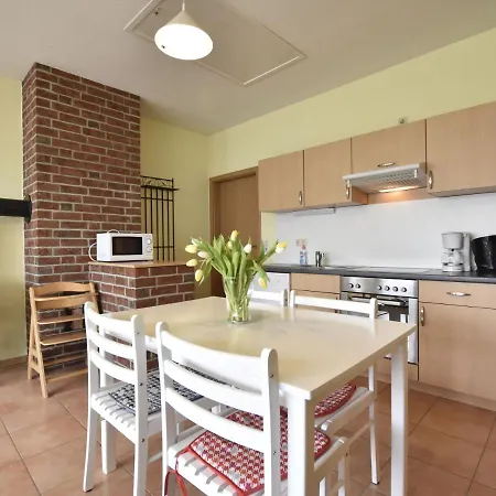 Holiday home With Fenced Garden