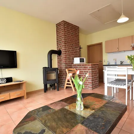 With Fenced Garden Holiday home
